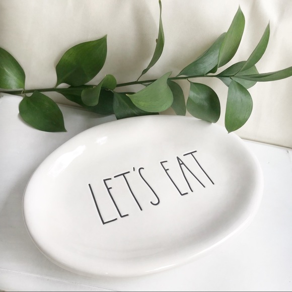 NWT Rae Dunn 2 Lets Eat Oval Plates - Picture 2 of 7